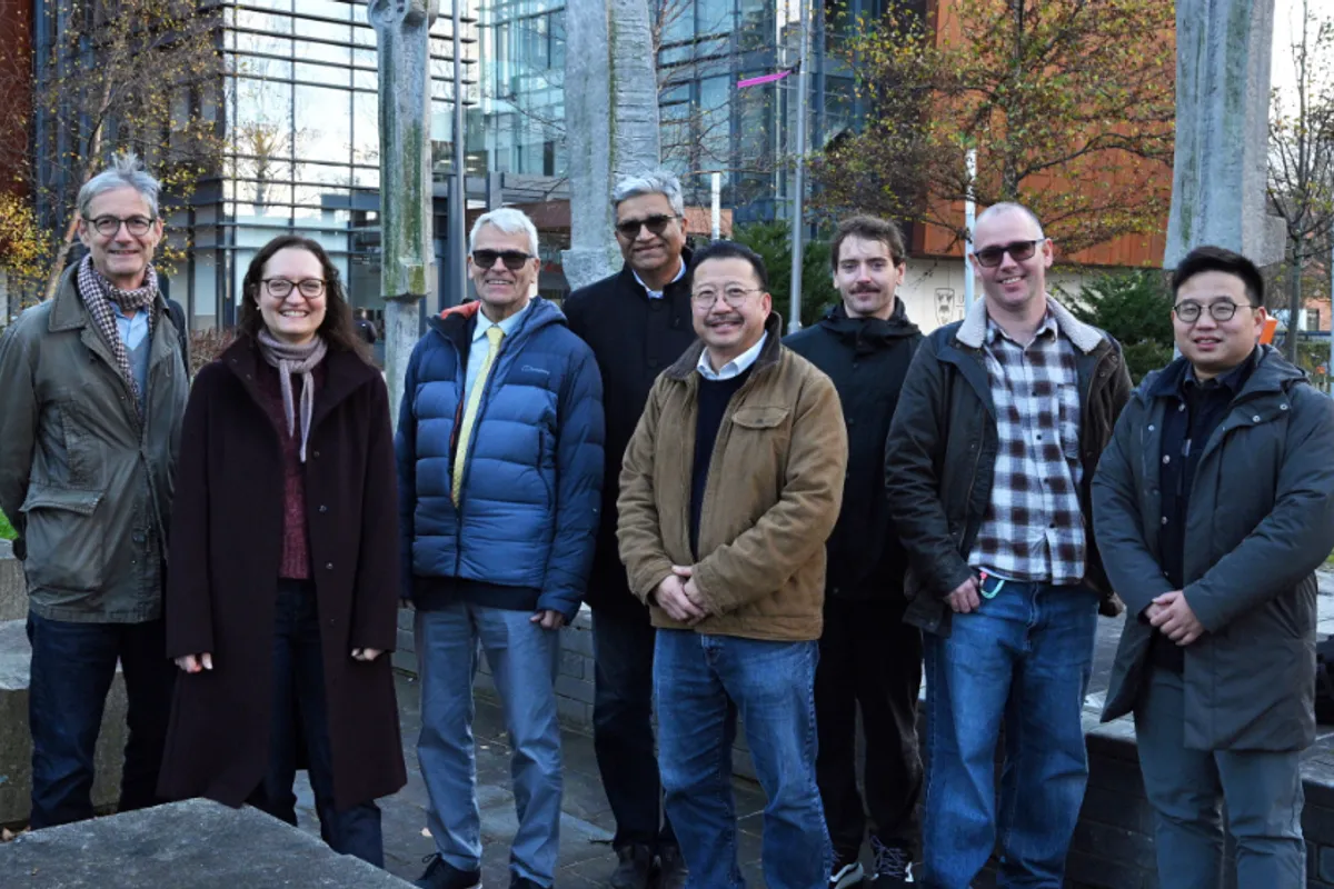 Advisory meeting and photo