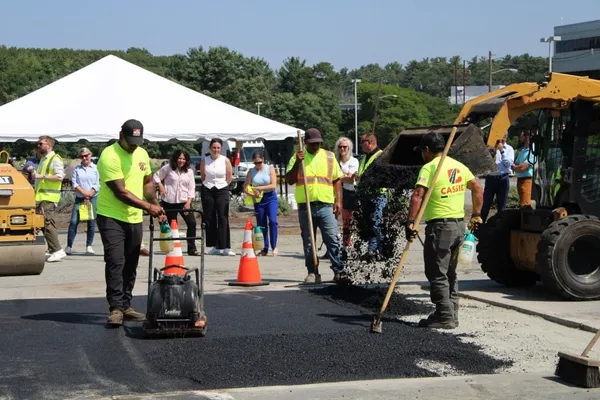 Paving crew at the Uberbinder test patch in Waltham, Massachusetts